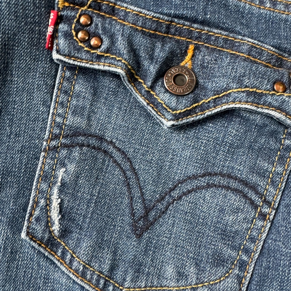 ❤️ (1)Ladies Levi’s jeans, size 10medium. Great condition. No tears or wear - Picture 13 of 13